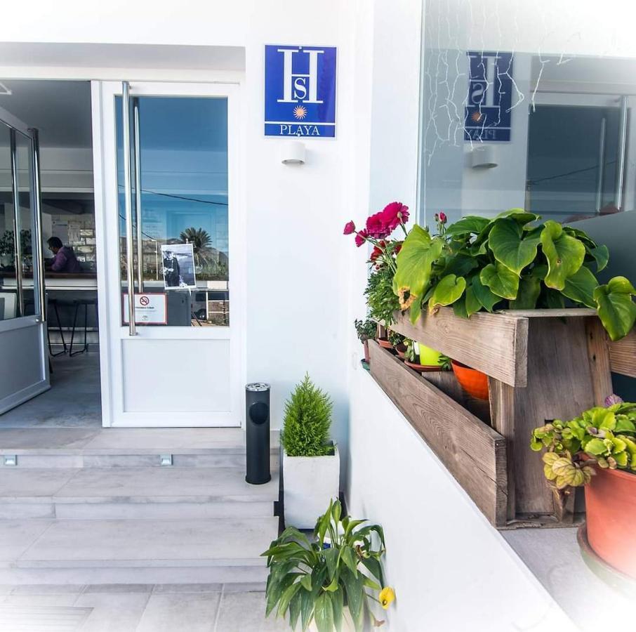 Hostal Casa Emilio Almeria Bagian luar foto
