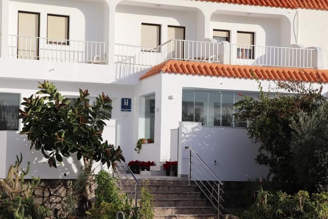 Hostal Casa Emilio Almeria Bagian luar foto